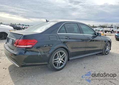 2015 Mercedes-Benz E 350 z USA, uszkodzony, nr VIN WDDHF5KB2FB117515